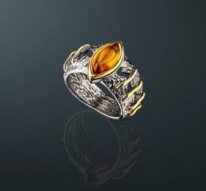 Кольцо с янтарем янтарь к-71131040: золотистый жемчуг, серебро 925°